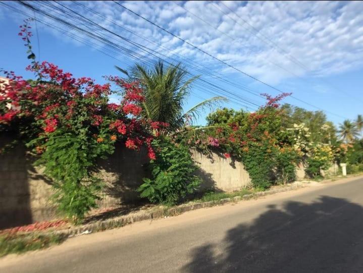 Casa China & Silva, Otima Casa Para Praia Ou Descanso, Proximo As Dunas Da Sabiaguaba E Shoppings Em Eusebio E Fortaleza Ce Bagian luar foto